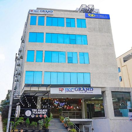Fabhotel Jkc Grand - Hitech City Hyderabad Eksteriør billede