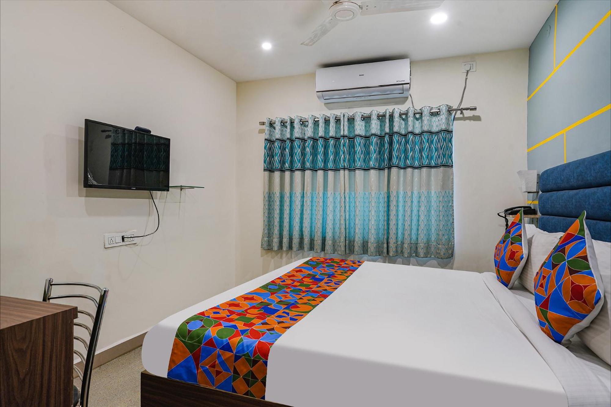 Fabhotel Jkc Grand - Hitech City Hyderabad Eksteriør billede