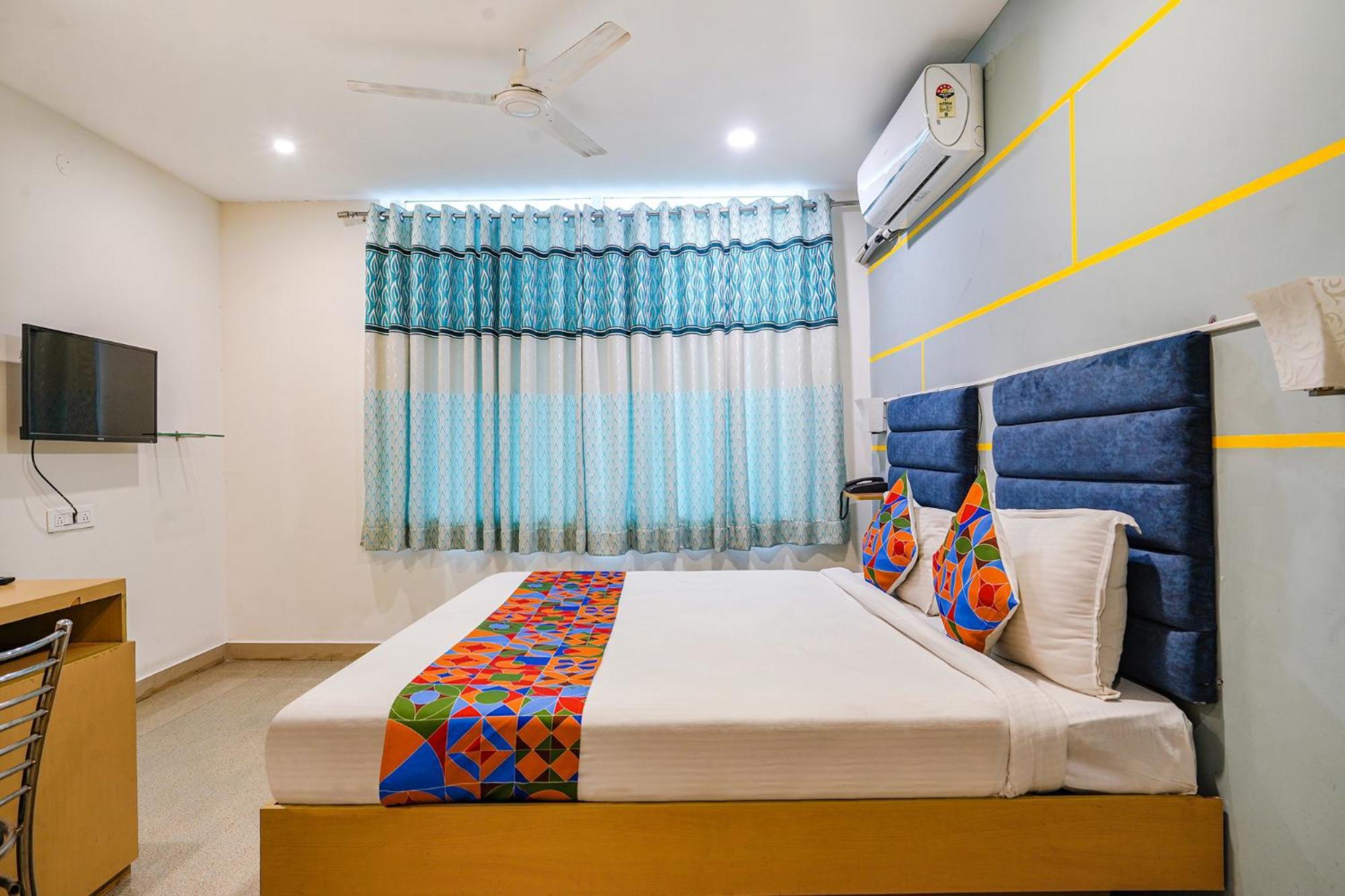 Fabhotel Jkc Grand - Hitech City Hyderabad Eksteriør billede